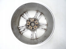 Load image into Gallery viewer, 1x Alufelge 18 Zoll 8.0" 5x120 42ET Glanz Silber 13235011 Mg Insignia A FEL3857456580yl