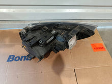 Load image into Gallery viewer, Frontscheinwerfer Audi Q3 8U0941043 Xenon Links Scheinwerfer Headlight SCH8773903301zc