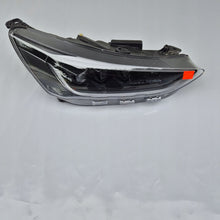 Laden Sie das Bild in den Galerie-Viewer, Frontscheinwerfer Ford Focus NX7B-13E016-AG LED Rechts Scheinwerfer Headlight SCH2771878969no