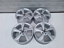 Laden Sie das Bild in den Galerie-Viewer, 4x Alufelge 18 Zoll 8.0" 5x112 46ET Silber 8Y0601025J Audi B7 Octavia I Golf FEL5590780847uh