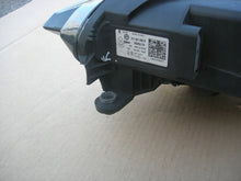 Load image into Gallery viewer, Frontscheinwerfer VW Golf Sportsvan 517941006B Xenon Rechts Headlight SCH1378720617nb