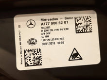 Laden Sie das Bild in den Galerie-Viewer, Frontscheinwerfer Mercedes-Benz W177 A1779066201A1779066201 Rechts oder Links SCH3631049502ko