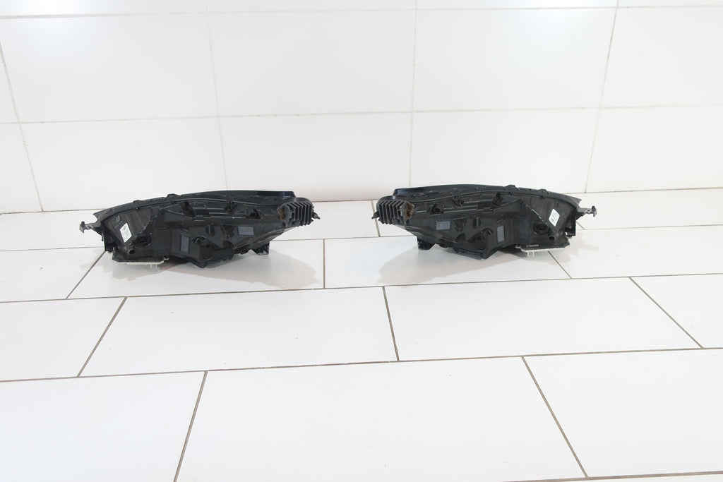 Frontscheinwerfer Tesla Model 3 1077375-00-C 1077376-00-C LED Rechts oder Links