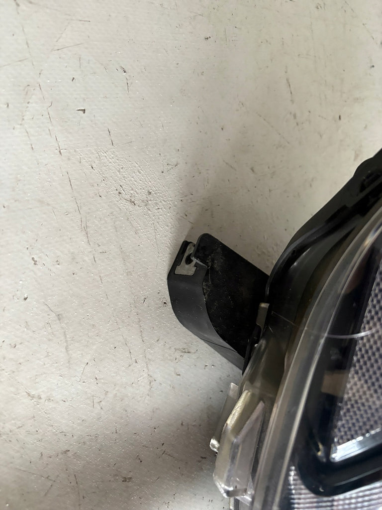 Frontscheinwerfer Mitsubishi Outlander I 4BX19-8301D3 ECM921-21E20 LED Rechts SCH1923532709mg