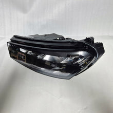 Laden Sie das Bild in den Galerie-Viewer, Frontscheinwerfer Skoda Fabia I 6VB941015 Links Scheinwerfer Headlight SCH6714256114kc