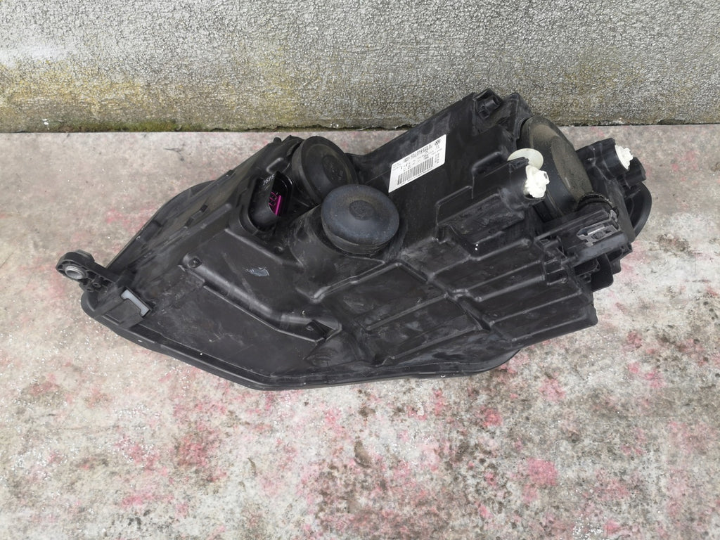 Frontscheinwerfer VW Caddy 2K1941016A Rechts Scheinwerfer Headlight SCH4365041536jd