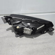 Laden Sie das Bild in den Galerie-Viewer, Frontscheinwerfer Skoda Superb 3V1941015E Links Scheinwerfer Headlight SCH2718884550pt