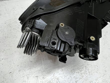 Load image into Gallery viewer, Frontscheinwerfer VW Golf Sportsvan 517941077 Links Scheinwerfer Headlight SCH3438663452mx