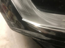 Laden Sie das Bild in den Galerie-Viewer, Frontscheinwerfer VW Multivan Caravelle 7L1941036C LED Rechts Headlight SCH6323330175uj