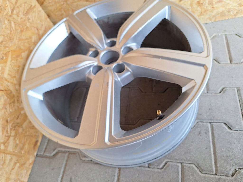 1x Alufelge 20 Zoll 9.0" 5x112 38ET Glanz Silber 4KE601025S Audi E Tron