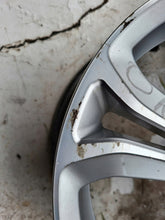 Load image into Gallery viewer, 1x Alufelge 16 Zoll 6.0&quot; 4x108 23ET Glanz Grau 9673773677 96737736 Peugeot