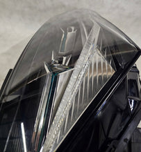 Laden Sie das Bild in den Galerie-Viewer, Frontscheinwerfer Skoda Superb I 3P1941016 LED Rechts Scheinwerfer Headlight SCH5998408980fc