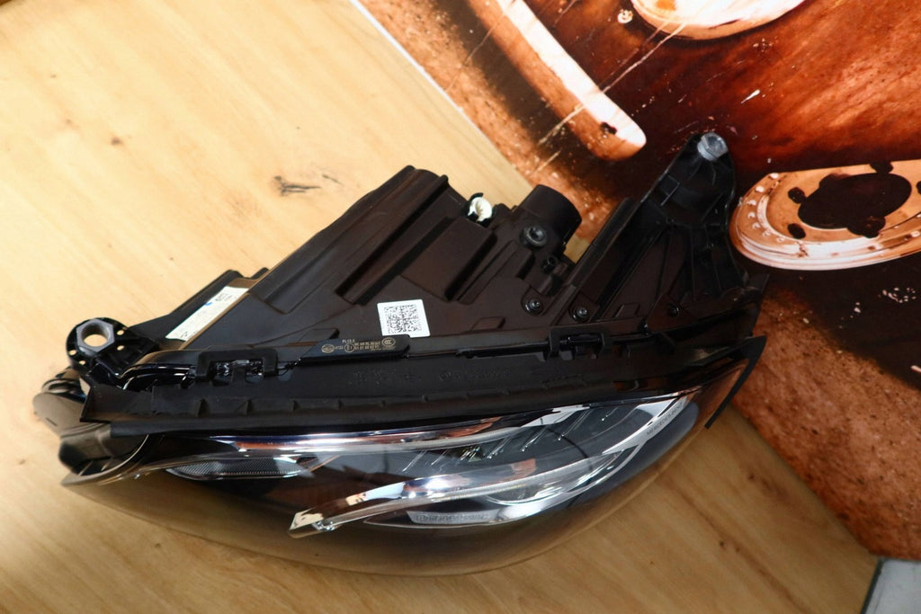 Frontscheinwerfer Mercedes-Benz W213 A2139067706 LED Links Headlight SCH4397063812pz