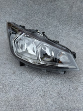 Laden Sie das Bild in den Galerie-Viewer, Frontscheinwerfer Seat Ibiza 6F1941016A Rechts Scheinwerfer Headlight SCH3135407837tz