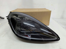 Laden Sie das Bild in den Galerie-Viewer, Frontscheinwerfer Porsche Cayenne 9Y0941036F LED Rechts Scheinwerfer Headlight SCH9828361774gw