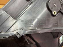 Laden Sie das Bild in den Galerie-Viewer, Frontscheinwerfer VW Sportsvan 517941113A Links Scheinwerfer Headlight SCH1117963078vk
