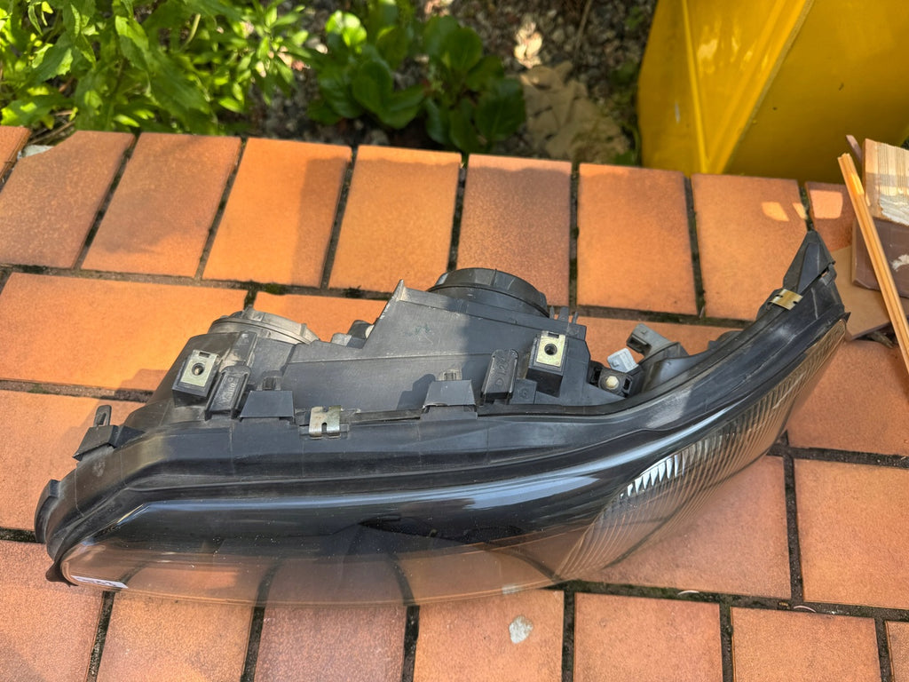 Frontscheinwerfer Volvo Xc70 89008268 Xenon Links Scheinwerfer Headlight