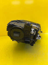 Laden Sie das Bild in den Galerie-Viewer, Frontscheinwerfer Mercedes-Benz Gle A1679066908 LED Links Scheinwerfer Headlight SCH9729280073ja