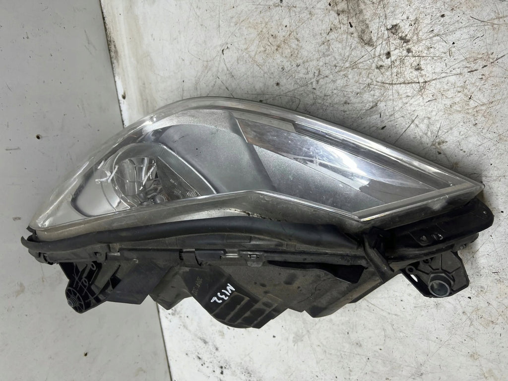 Frontscheinwerfer Mercedes-Benz W204 3401135A Vorderseite Scheinwerfer Headlight SCH2183040035ma