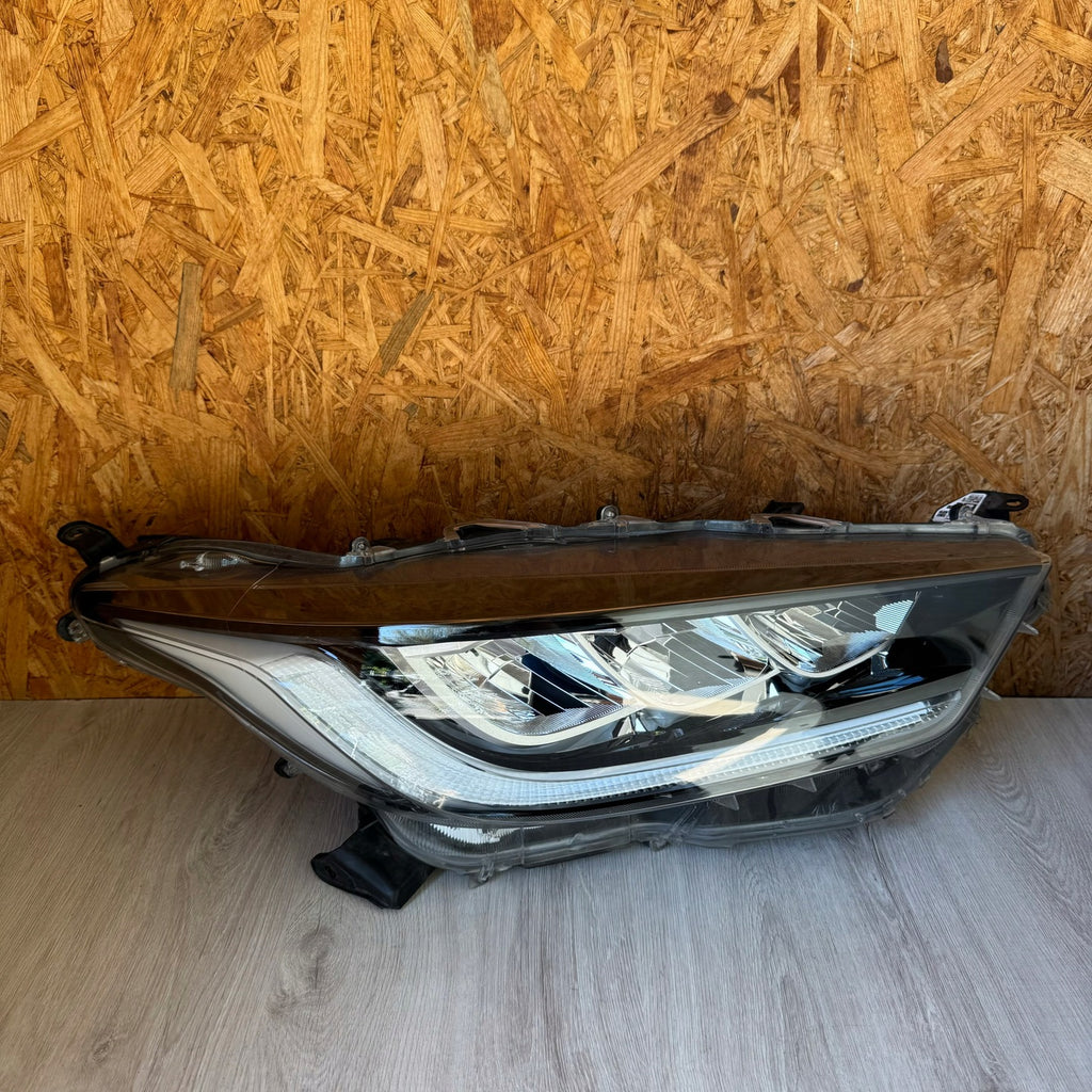 Frontscheinwerfer Toyota Yaris Ein Satz Scheinwerfer Headlight SCH4659101856ij