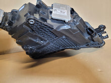 Laden Sie das Bild in den Galerie-Viewer, Frontscheinwerfer Skoda Superb III 3V1941015D LED Links Scheinwerfer Headlight