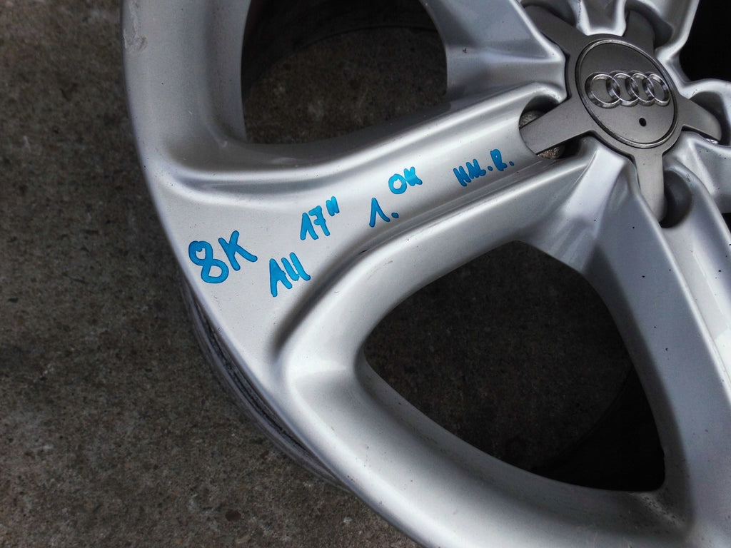 1x Alufelge 17 Zoll 7.5" 5x112 45ET Glanz Silber 8K0601025CE Audi A4 B8