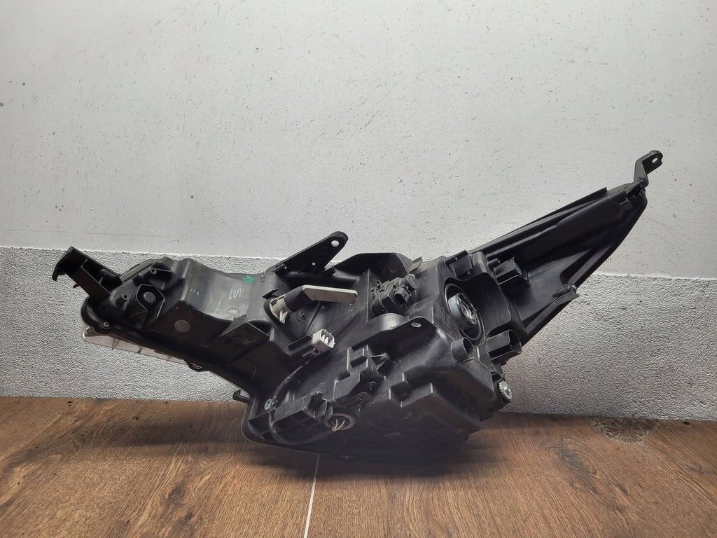 Frontscheinwerfer Toyota Avensis Rechts Scheinwerfer Headlight SCH1390601778ua