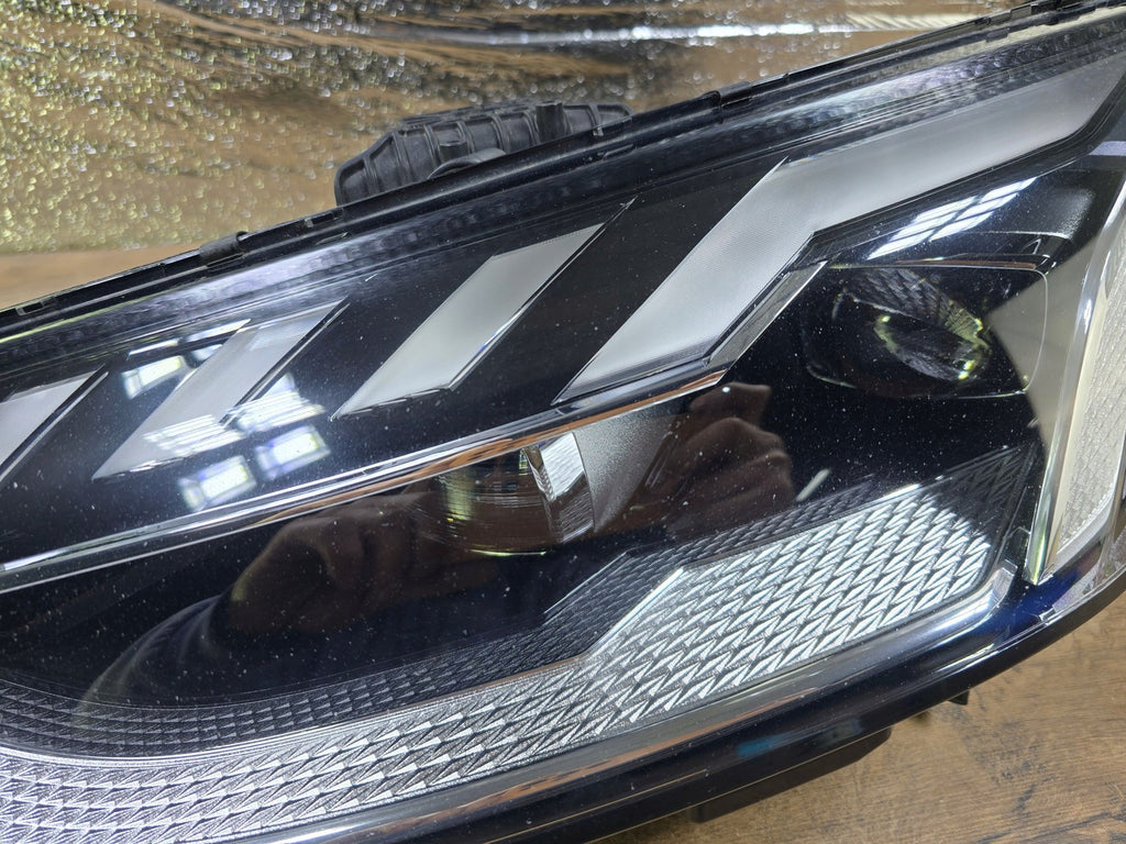 Frontscheinwerfer Audi A4 8W0941035E Links Scheinwerfer Headlight SCH4304091300sg