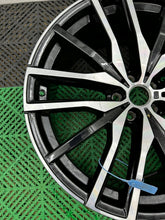 Load image into Gallery viewer, 1x Alufelge 22 Zoll 5x114.3 8090013 BMW X5 G05 Rim Wheel FEL4165311852jt