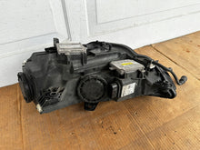 Laden Sie das Bild in den Galerie-Viewer, Frontscheinwerfer Audi A3 8V0941006 Xenon Rechts Scheinwerfer Headlight