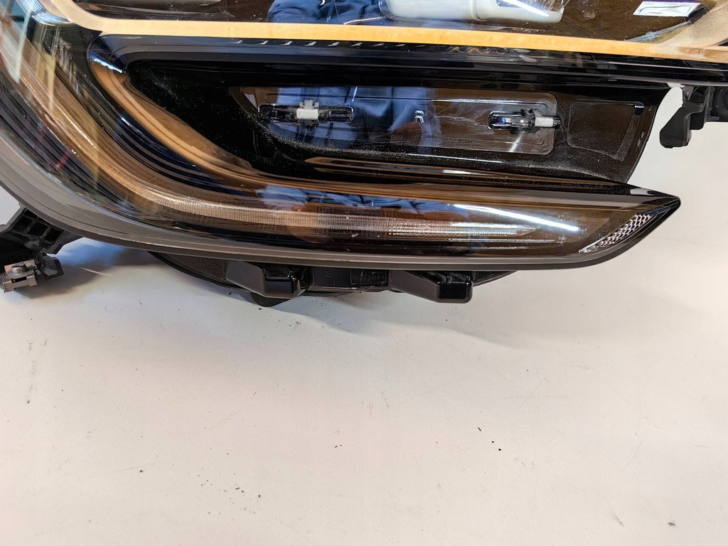 Frontscheinwerfer Renault Megane IV 260100932R Full LED Rechts Headlight SCH7467036288eh