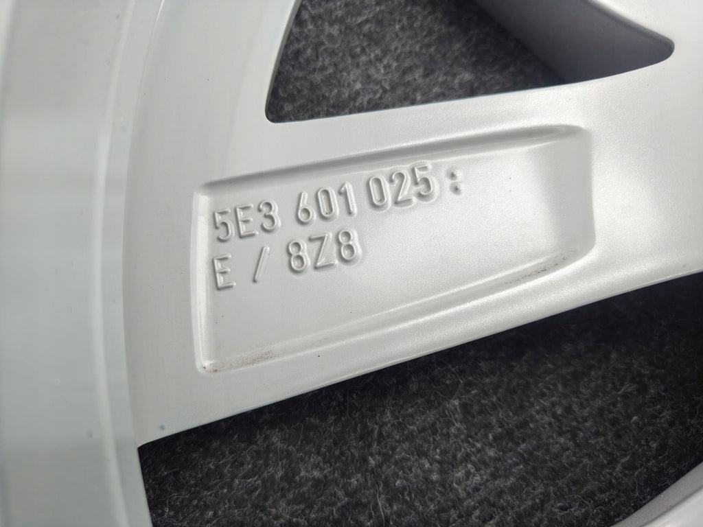 1x Alufelge 17 Zoll 7.0" 5x112 46ET 5E3601025E Skoda Octavia Iv Rim Wheel