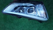 Laden Sie das Bild in den Galerie-Viewer, Frontscheinwerfer Hyundai Santa Fe Xenon Rechts Scheinwerfer Headlight