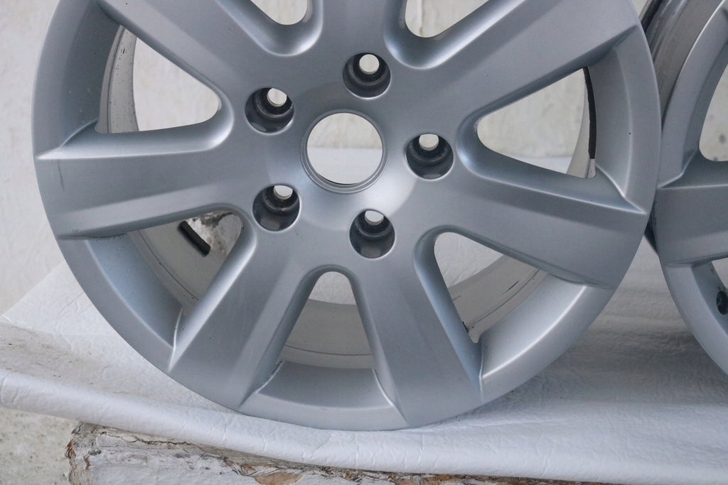 1x Alufelge 17 Zoll 7.5" 5x130 60ET Matt Silber 7P6601025 VW Touareg 7p6