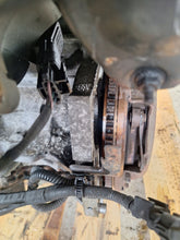 Laden Sie das Bild in den Galerie-Viewer, Motor Hyundai Kia G4FC 1.6 115PS 142TKm Benzin Engine Unkomplett