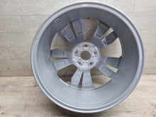 Laden Sie das Bild in den Galerie-Viewer, 1x Alufelge 18 Zoll 5x112 10A071498 VW Id.3 Rim Wheel FEL4673283970lq