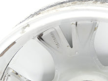 Load image into Gallery viewer, 1x Alufelge 17 Zoll 6.5" 4x108 26ET Silber 9654386380 Citroën C4 Picasso I FEL4026827331qz