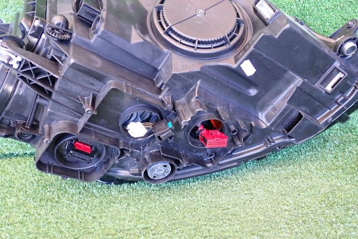 Frontscheinwerfer VW VII 5H1941043 Xenon Ein Stück (Rechts oder Links) Headlight