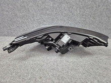 Laden Sie das Bild in den Galerie-Viewer, Frontscheinwerfer Renault Captur II 260604753 Full LED Links Headlight SCH7141148035ac