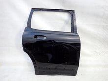 Laden Sie das Bild in den Galerie-Viewer, Tür Mercedes-Benz Glb X247 1102 Hinten Rechts Zum Streichen Door Porta Porte