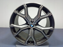 Load image into Gallery viewer, 1x Alufelge 21 Zoll 10.5" 5x112 43ET Glanz Schwarz 8071999 BMW G05 G06 Rim Wheel FEL4339301692ej