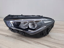 Laden Sie das Bild in den Galerie-Viewer, Frontscheinwerfer Mercedes-Benz Cla C118 A1189068200 Links Headlight SCH2484658049cl