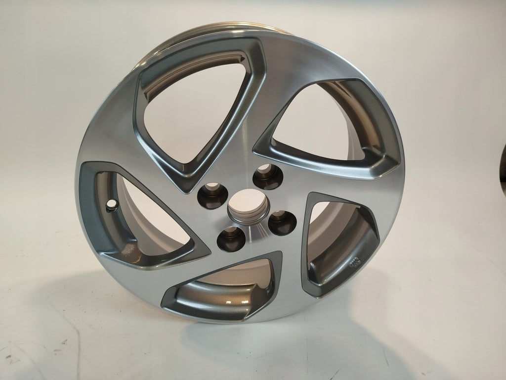 1x Alufelge 15 Zoll 5.0" 4x100 39ET Glanz Silber 42611-0DC60 Mg Aygo Rim Wheel FEL3902371159ii