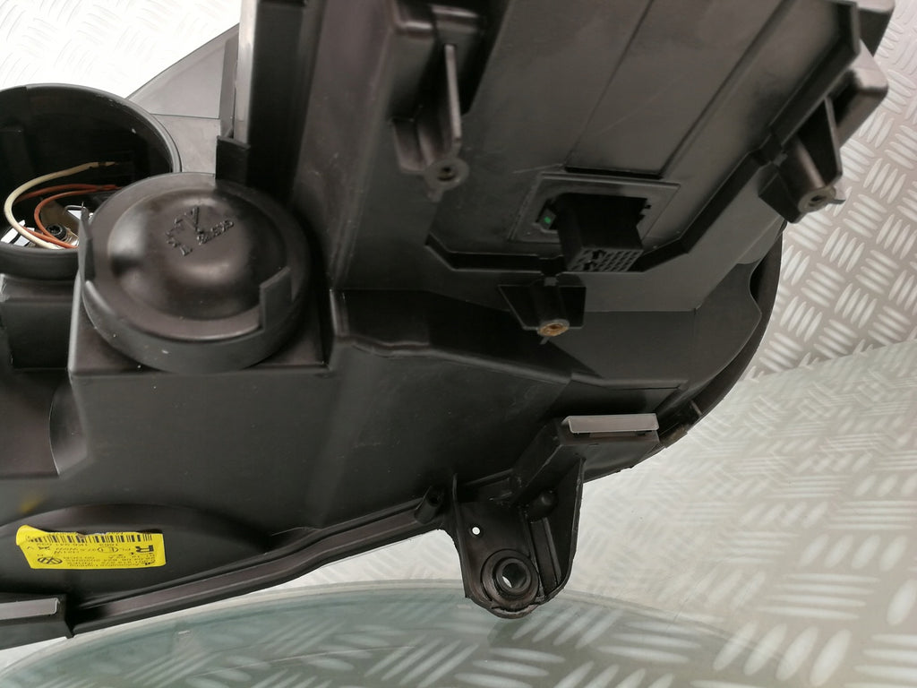 Frontscheinwerfer VW Golf V 1K6941032 Xenon Rechts Scheinwerfer Headlight SCH5056981295zq