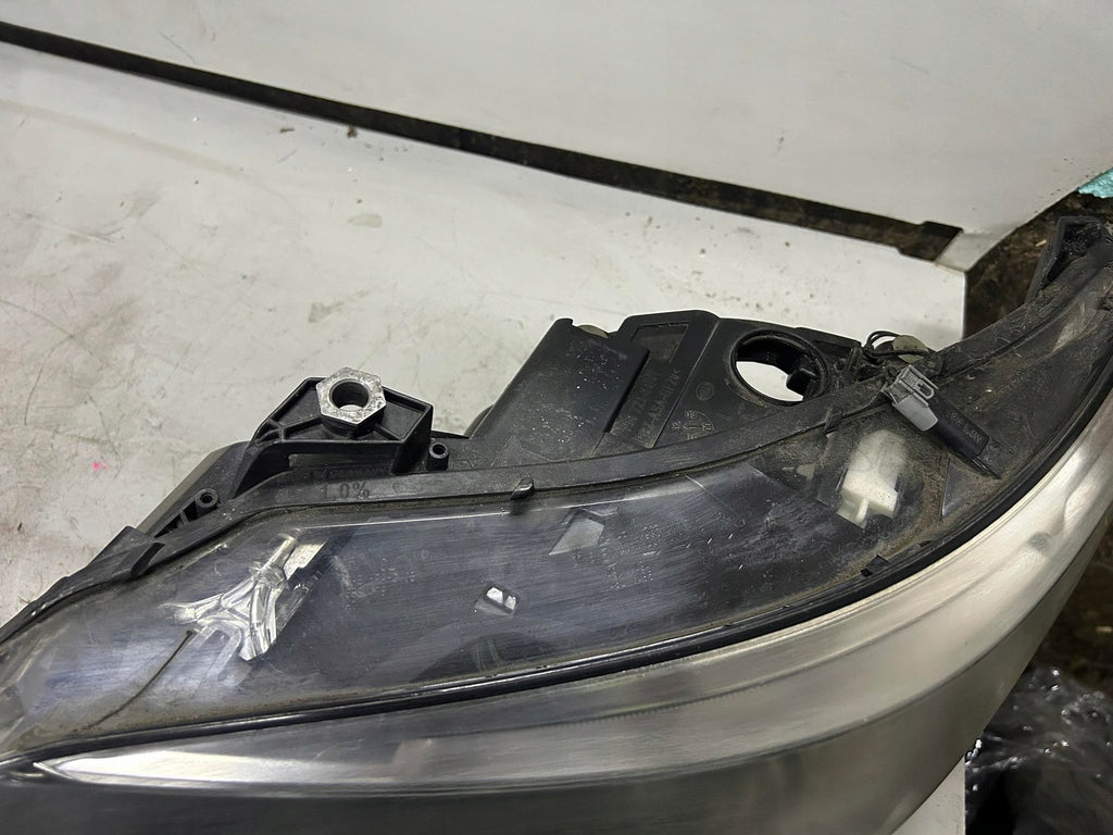 Frontscheinwerfer 15872400 15872300 Xenon Ein Stück (Rechts oder Links)