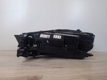 Laden Sie das Bild in den Galerie-Viewer, Frontscheinwerfer Skoda Superb 3P1941016B Rechts Scheinwerfer Headlight SCH4674393192nl
