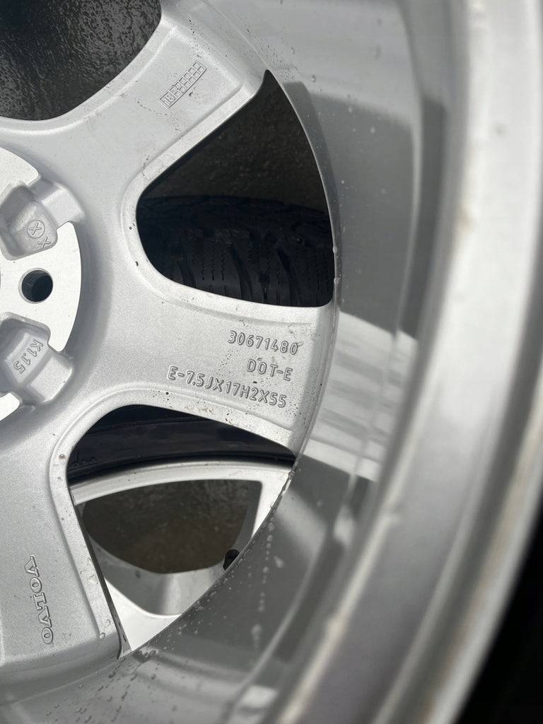 4x Alufelge 17 Zoll 7.5" 5x108 55ET Glanz Silber 30671480 Volvo I Rim Wheel FEL4100157576te
