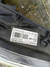 Laden Sie das Bild in den Galerie-Viewer, Frontscheinwerfer Peugeot 2008 I 9825313980 Links Scheinwerfer Headlight