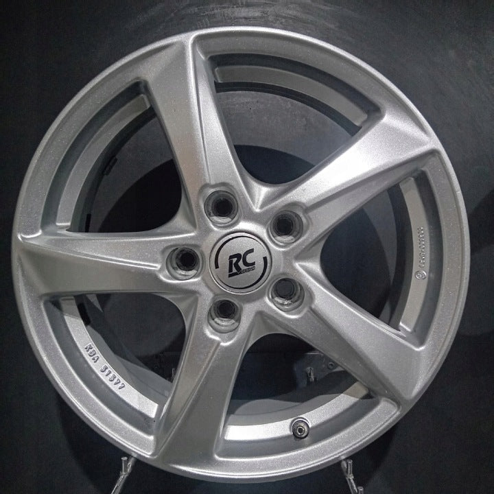 4x Alufelge 16 Zoll 6.0" 5x112 43ET Glanz Silber KBA51577 Audi Rim Wheel FEL8481830476ow
