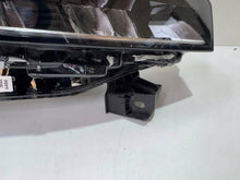 Laden Sie das Bild in den Galerie-Viewer, Frontscheinwerfer Renault Clio I V 260103507R Rechts Scheinwerfer Headlight SCH7122721277ct
